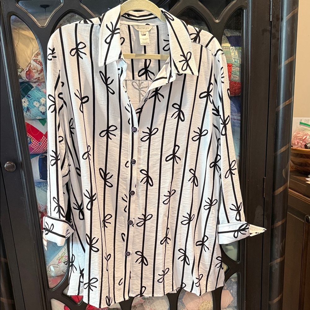 Multiples Black and White Striped Women's Blouse - Picture 5 of 11